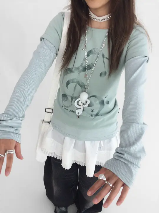 音符プリントの長袖Tシャツ【クルーネック・レイヤードデザイン・秋用】（セットアップ対応）
