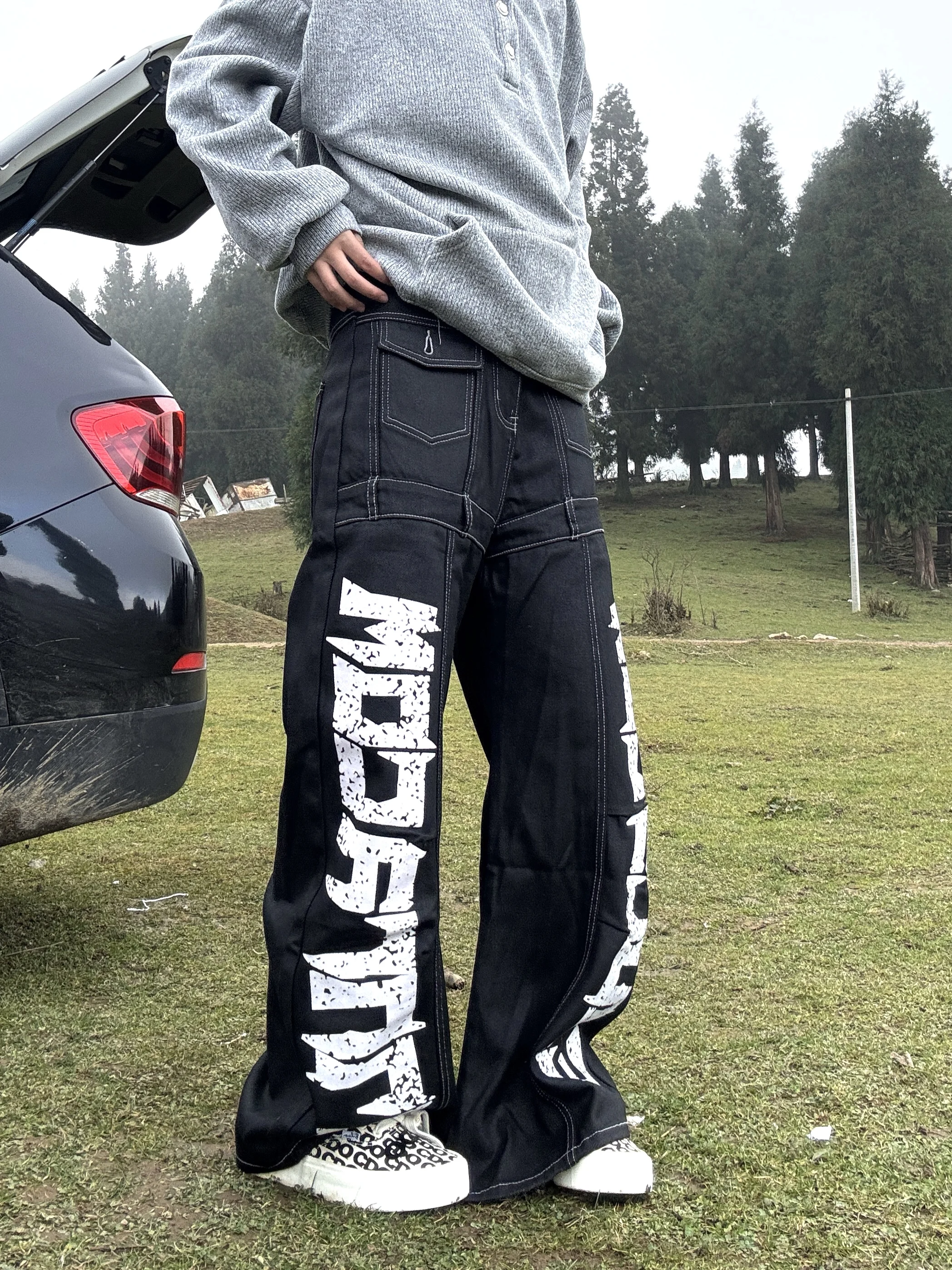 30代から40代の男性が選ぶ、ストリートファッションの本質は？