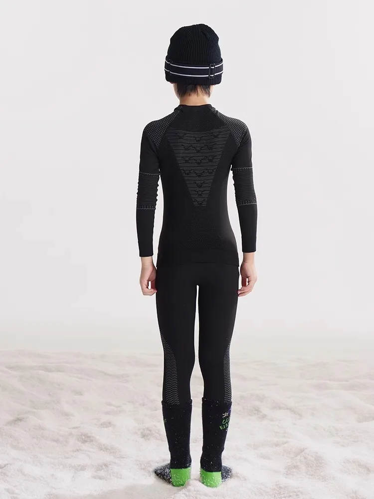 トレーナーセットアップを買うなら、どんな素材が本当の“着心地”を生むの？