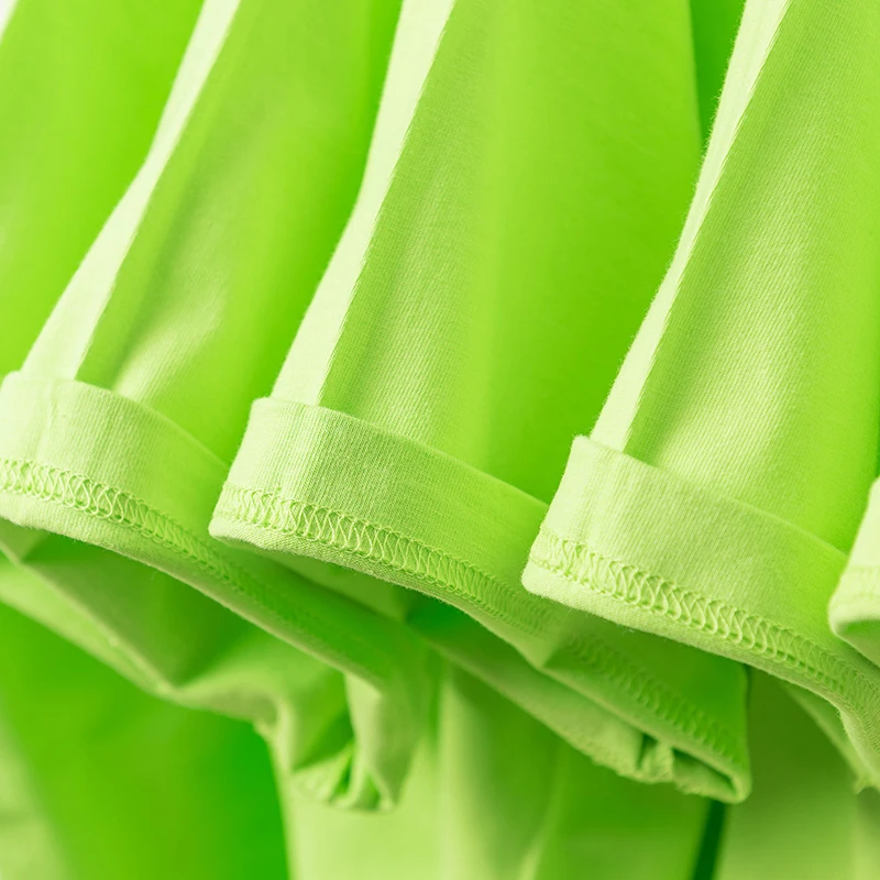 「tシャツ お揃い カップル おすすめ」は、この薄緑色のコットンTシャツが答えなのではないか？