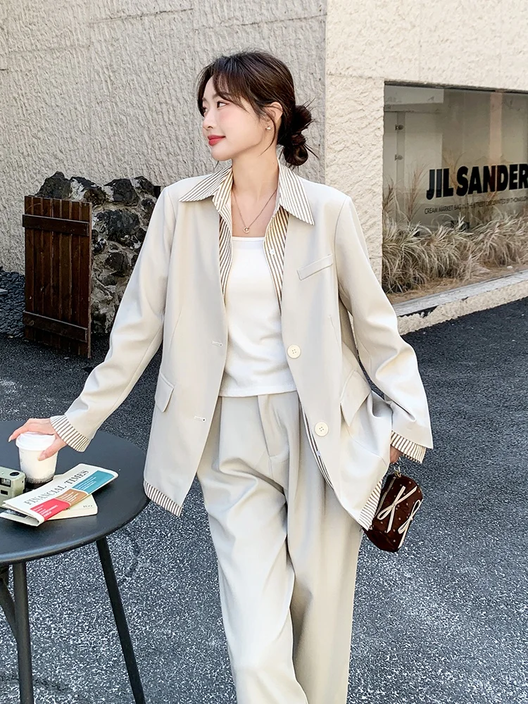 通勤服40代にぴったりな1着は？米白色のスーツ風パンツセットが解決する理由