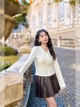 レース片と柔らかい質感が特徴のニットカーディガン【女性用・ルーズフィット・大きいサイズ対応】