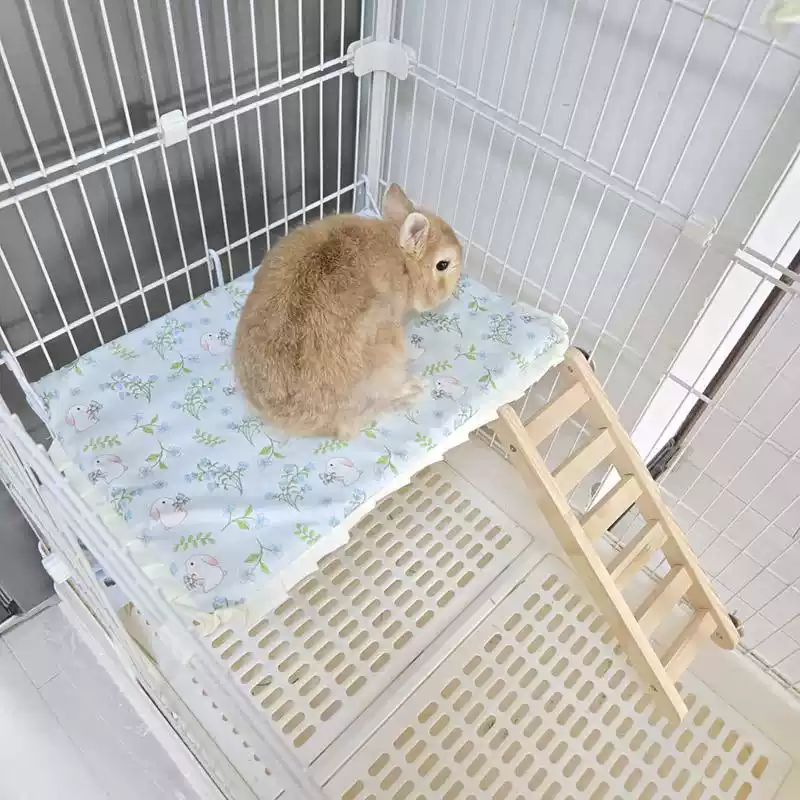 小動物用の鉄製プラットフォーム【ウサギとモルモット対応・二段式・吊り下げ設計】