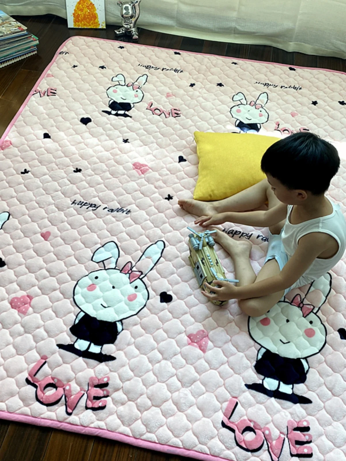 幼稚園座布団カバーの選び方とは？厳選3選で安心・快適な子どもとの日常を