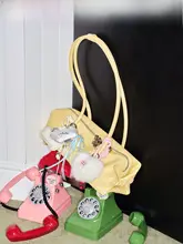 ソフトレザー製 フランス風ショルダーバッグ【通勤用・肩掛け・軽量】