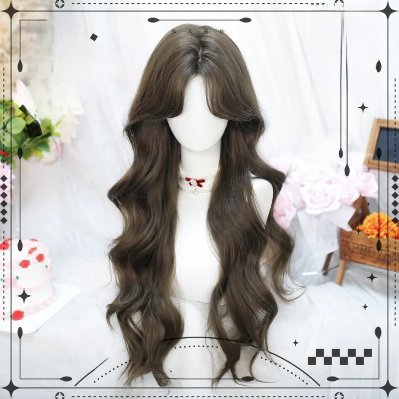 ロングヘア前髪ありで若々しさを保つには？ロリータ風ウィッグが解決するリアルな悩み