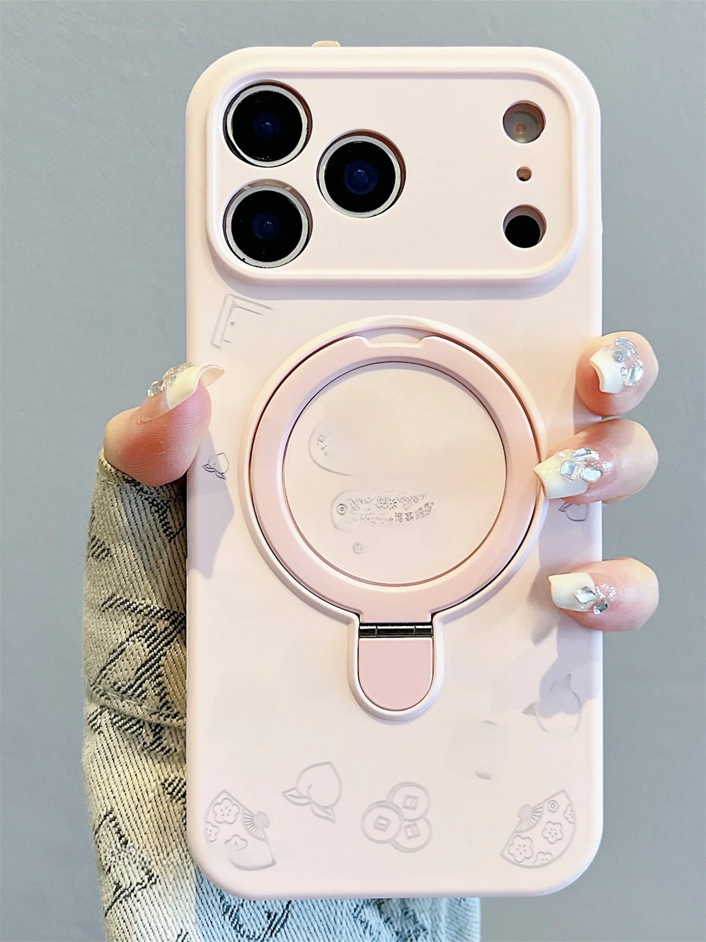 折りたたみ式iPhoneが本当に便利ですか？その使い方とおすすめのスタンドケースは？