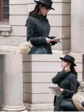 ダッフルコート【ダブルブレスト・ウール混・エレガントデザイン・長め丈】