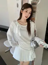 白色バタフライリボン付き長袖Tシャツ【秋用・薄手・ルーズフィット・紫外線対策】