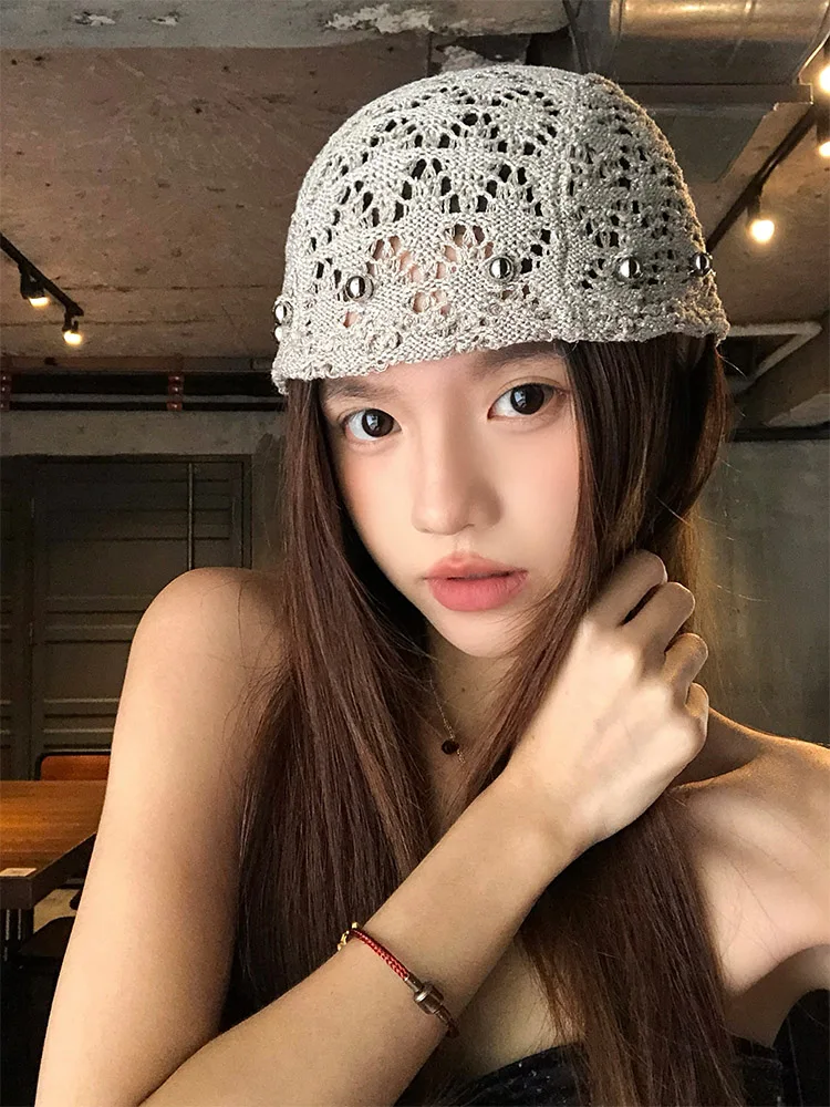 レトロ透かし編みデザインの涼感ニット帽：女性向け夏・オールシーズン対応の実用性と使い方