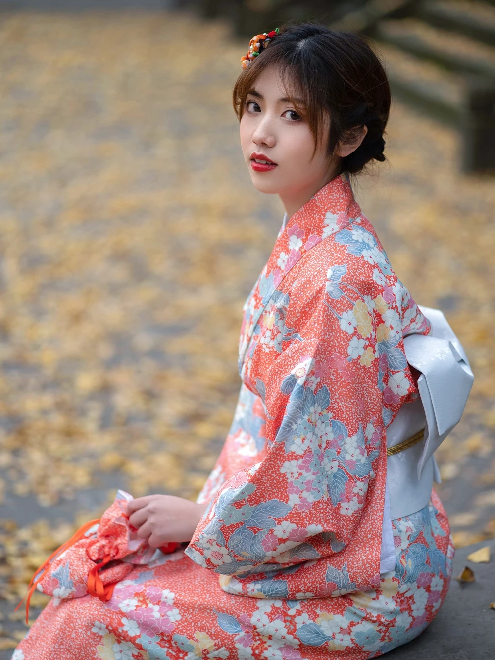 さくら服を選ぶべき時期はいつ？そして、どのブランドが本当の「心の癒し」を届けるのか？