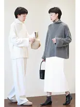 グレー 厚手タートルネック ニットセーター【レディース・フィット・冬用】