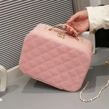 大容量化粧品収納ボックス【シンプルでかわいい・旅行用・持ち運び便利】