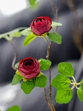リアルな高枝サンチャ花のつぼみの花束 偽の花 室内テーブル装飾 籐製の花かご