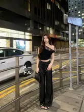 サテン仕立てのパンツ【ドレープ感・スリムデザイン・スーツスタイル】（セットアップ対応）
