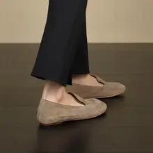 羊皮製 シンプルなレトロデザイン ローファー【フラットタイプ・快適・通勤用・ラウンドトゥ】