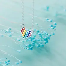 S925シルバー製 カラフルなハートペンダントネックレス【可愛い虹色デザイン・キュートな雰囲気】