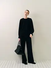 CHICJANE クールなシンプルデザイン ラウンドネックトップス＆パンツセット