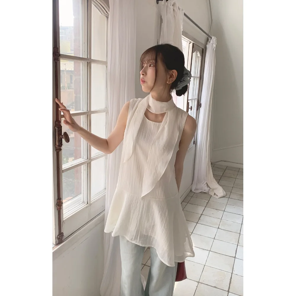 韓国風ショート丈ノースリーブトップスフリルリボンアシンメトリー：tシャツワンピース コーデ とろみシャツ コーデ に最適なアイテム