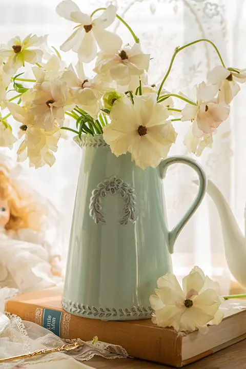 フラワーアレンジ用 陶器製浮彫り水差し【乾燥花・水耕栽培対応】