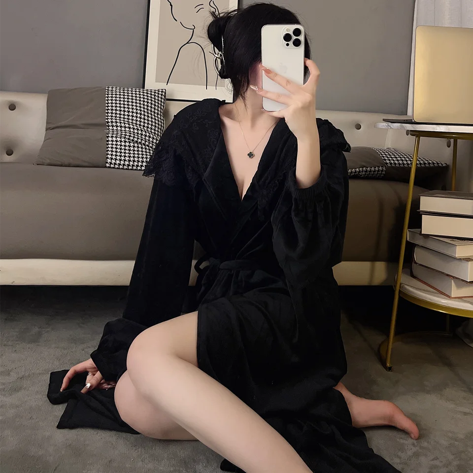 秋冬用 ふわふわの長袖フード付きワンピースパジャマ【セクシー・中丈・厚手】