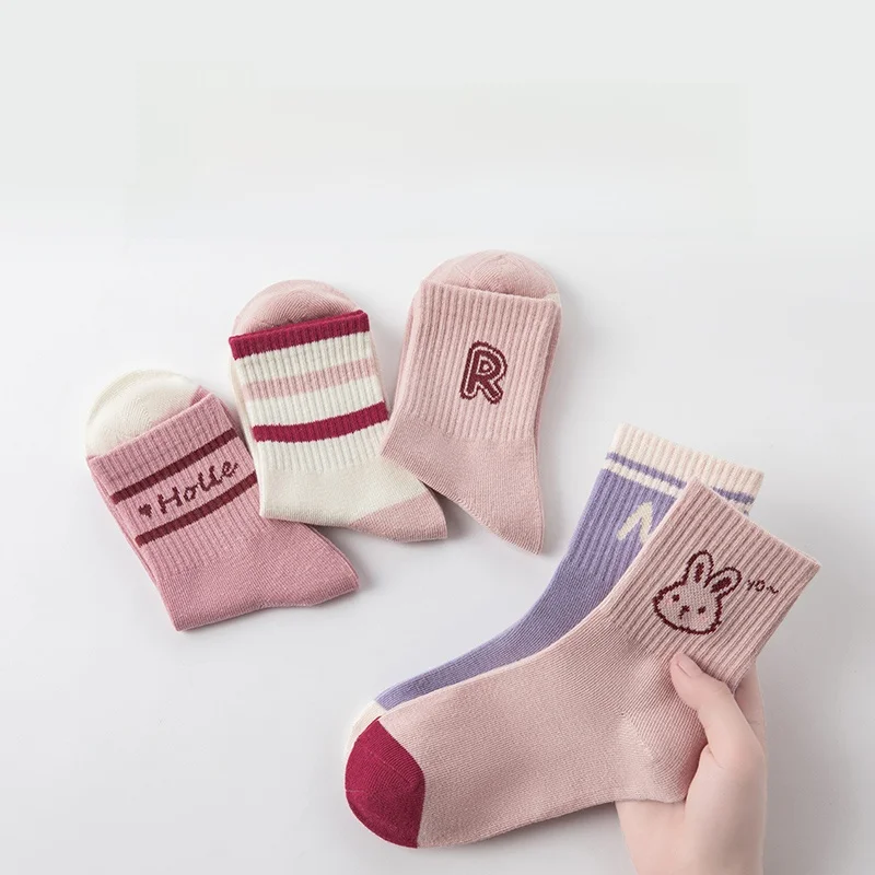 女児用 綿製ソックス【無縫製・可愛いピンク・中筒・春秋用】