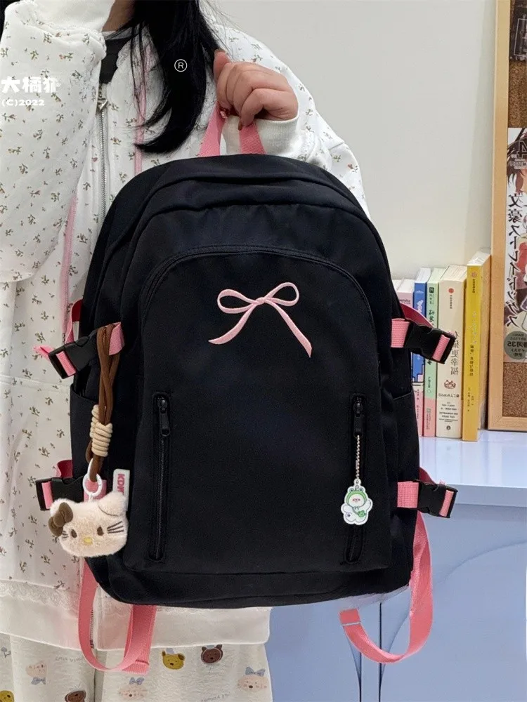 黒 リュック かわいい 高校生 おすすめは？大橘猫デザインのリュックが通学に最適な理由