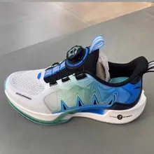 子供用 スポーツランニングシューズ【メッシュ・耐久性・回転式留め具】