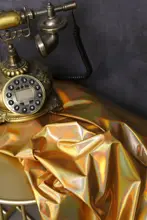 金色レーザー幻彩素材・七色エラスティック舞台背景装飾布【学生服装・卒業デザイン用】