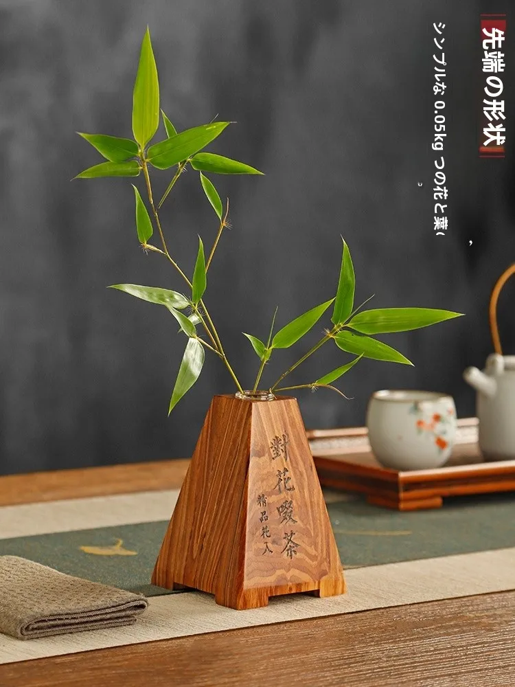 竹製花器：新中式風格のドライフラワーを台面に飾るための最適な花瓶