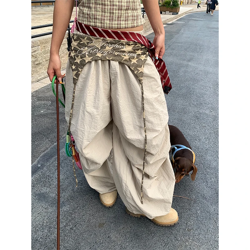 アメリカンスタイルの刺繍ウエストバンドワイドパンツ：ズボン ダボダボ がなぜ人気なのか
