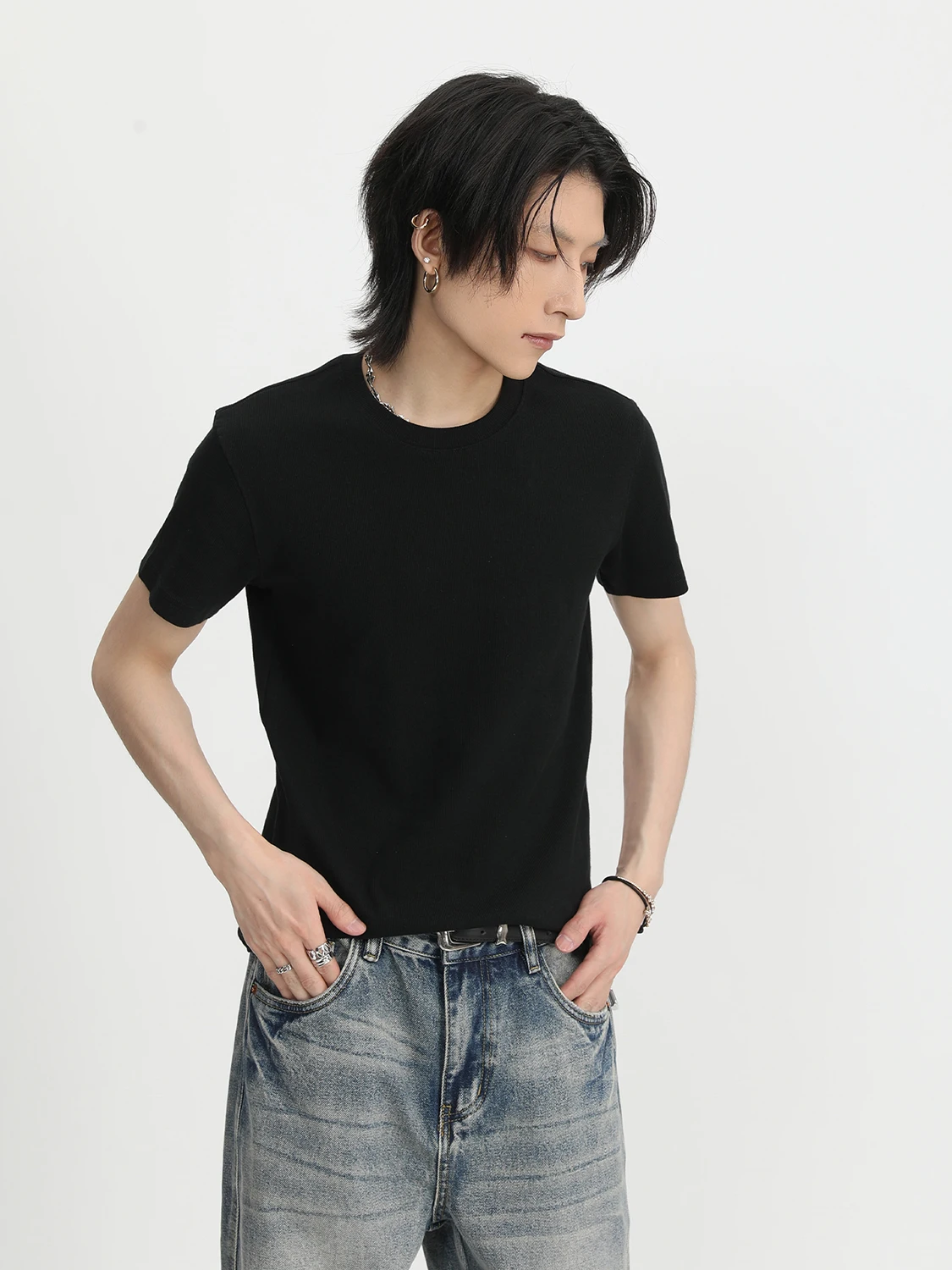バーベルトレーニング用 Tシャツ：修身型の極上の柔らかさと短袖設計が実用性を実現