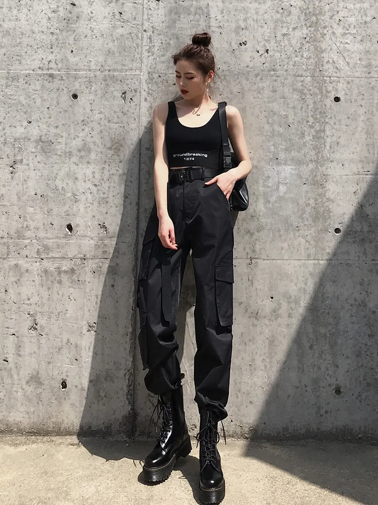 大人可愛い服 40代コーデ 完全ガイド｜シンプルさと質感の選び方