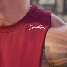 フィットネス用 男性用ノースリーブTシャツ【アメリカンスタイル・ゆったり・通気性】