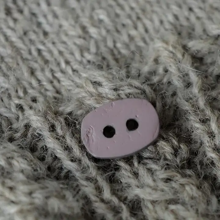 ボタン ココナッツシェル 淡いラベンダーピンク アンティーク風 「Textile Garden」
