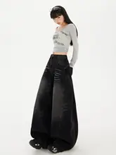 黒灰色のフレアデニムパンツ【春用・アメリカンヴィンテージ・ゆったりデザイン・小柄女性向け】