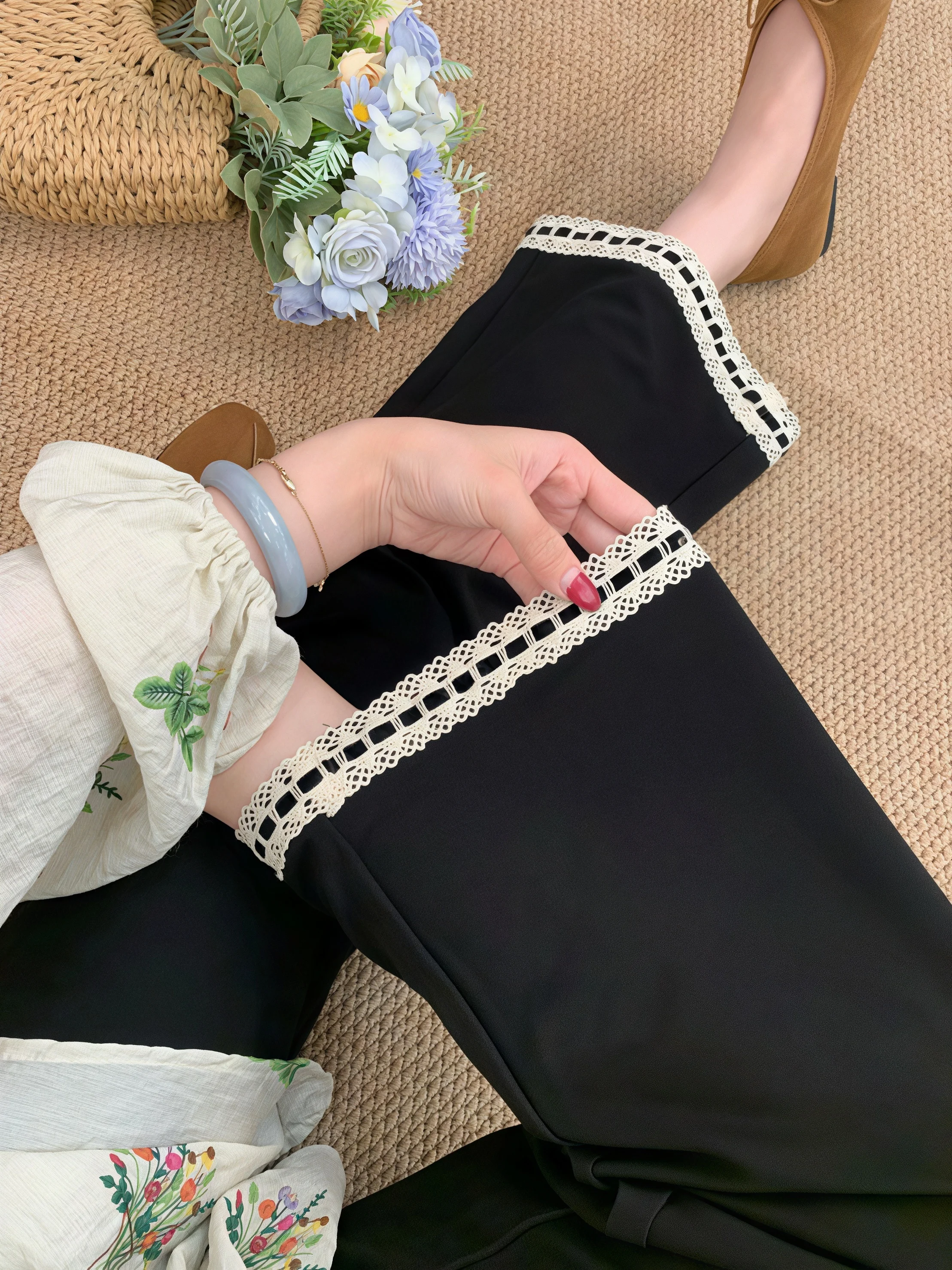 女性のパンツで悩むなら、黒パンツレディースはこう選ぶ？