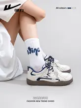 軽量ソフトソールの女性用スニーカー【カジュアルライフスタイル・シンプルデザイン・秋用】（セットアップ対応）