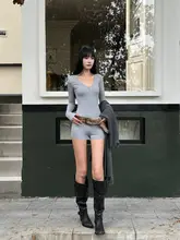 ブラックハートネックのボディコンジャンプスーツ【フィット感・長袖・セクシー】