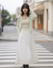 極上の柔らかさ ニットカーディガン【ボタン付き・ラウンドネック・ツイストデザイン・シンプルスタイル・女性用】
