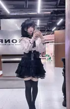 愛らしいレースリボン付きフリルミニスカート【甘さ満点・ガーリー】