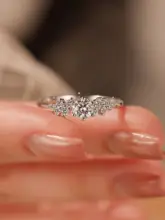 培養ダイヤモンドリング【純銀・上品デザイン・婚約用】