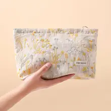 ポータブル化粧ポーチ【洗面用具収納・女性用・多機能デザイン】（セットアップ対応）