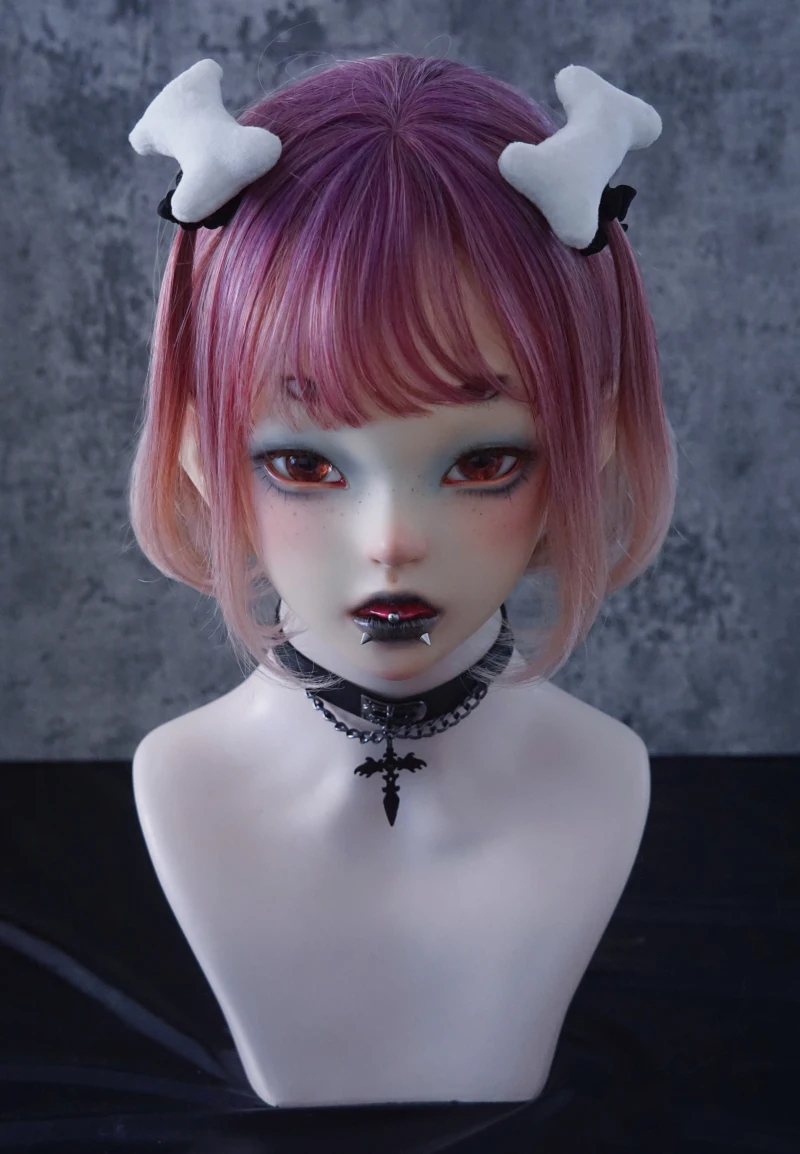 ハンドメイドの骨髪飾り【ダークゴシックスタイル】とは？使い方と価格の実態を解説