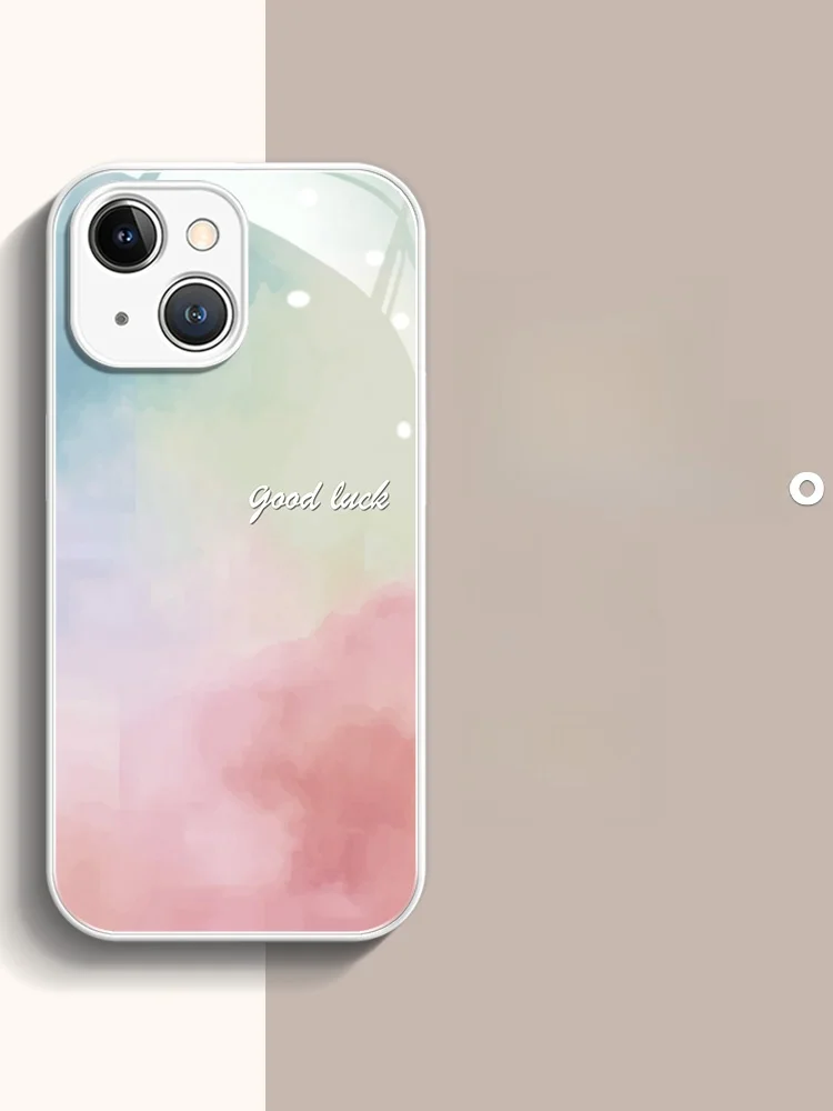 iPhoneケース ベージュ ってどんな感じ？高級感とシンプルさのバランスが取れた選び方とは？