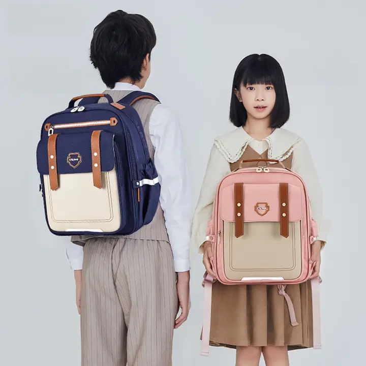 軽量大容量のクラウドリュックサック【小学生用・男の子向け・通学バック】