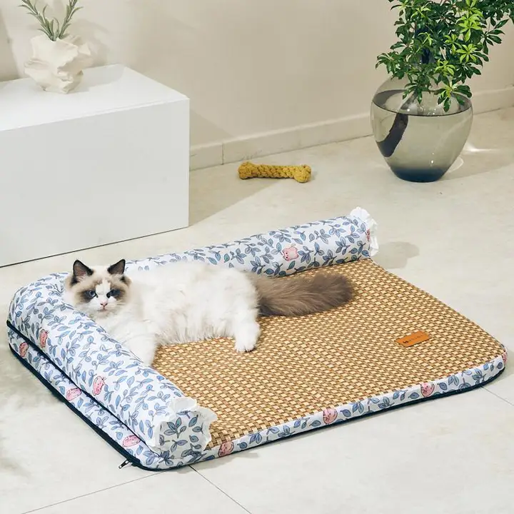 夏用 藤製猫ベッド【多機能・猫用・小型犬対応・クッションタイプ】