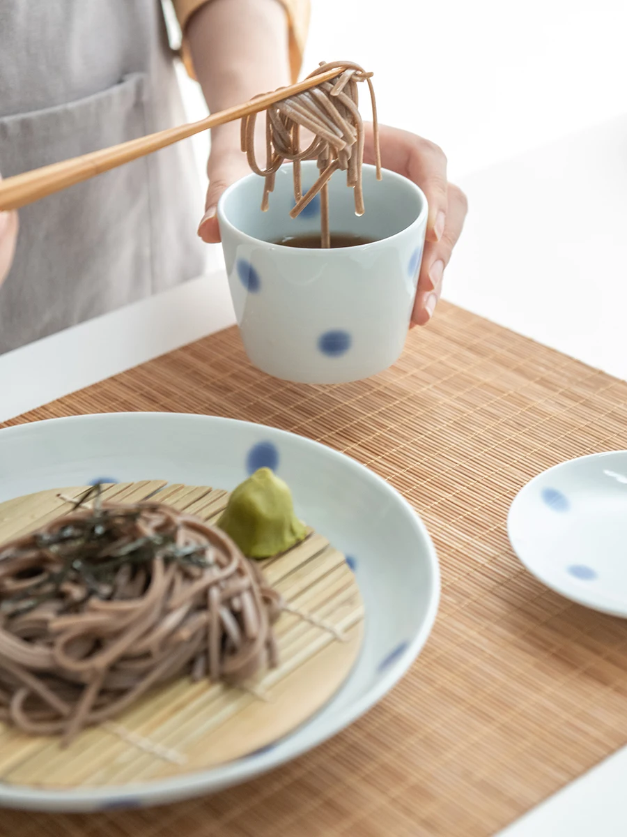 お取り寄せそばの味わいを決めるには、まずは「器」から見つける？