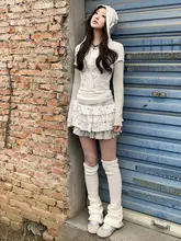 秋の軽やかなストライプデザイン長袖Tシャツ＆星柄ケーキスカート（セットアップ対応）