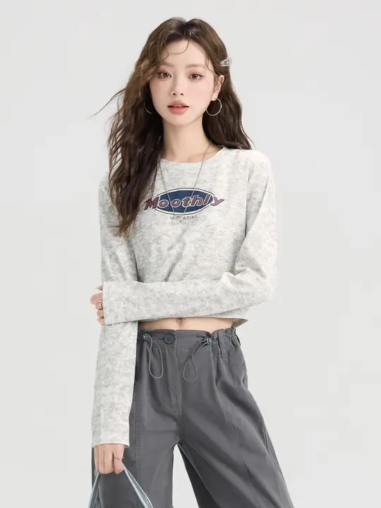 美式レトロ グレー 長袖Tシャツ【秋用・タイトフィット・ショート丈】